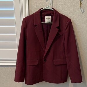Abercrombie & Fitch Burgundy Women's Blazer